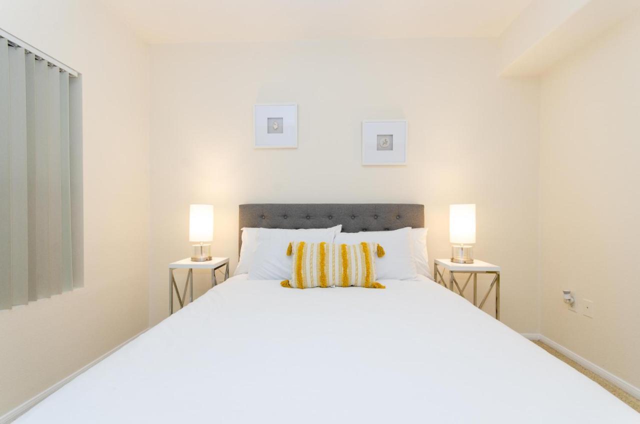 Located Perfectly 2 Bedroom Downtown Los Angeles Лос Анджелис Екстериор снимка